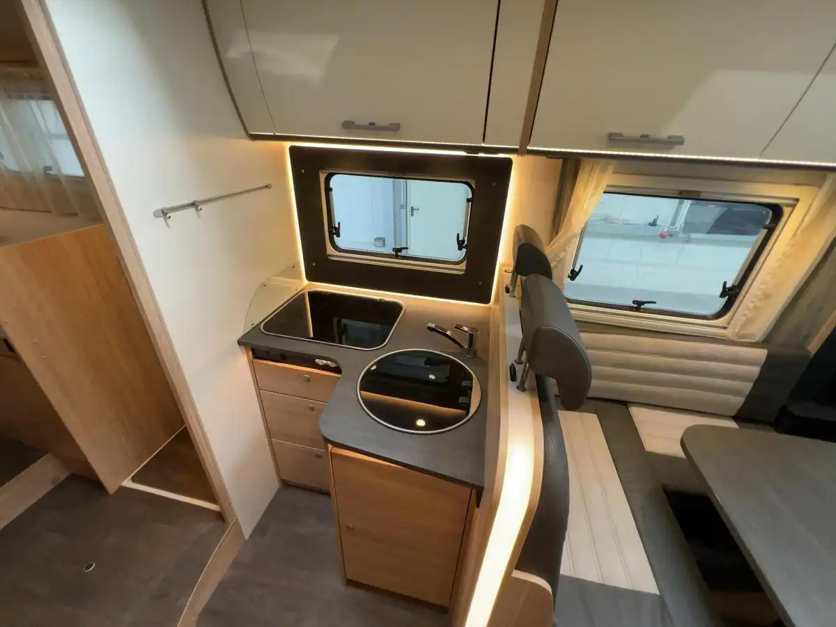 SUNLIGHT I 68 Adventure Edition - Ansicht 14